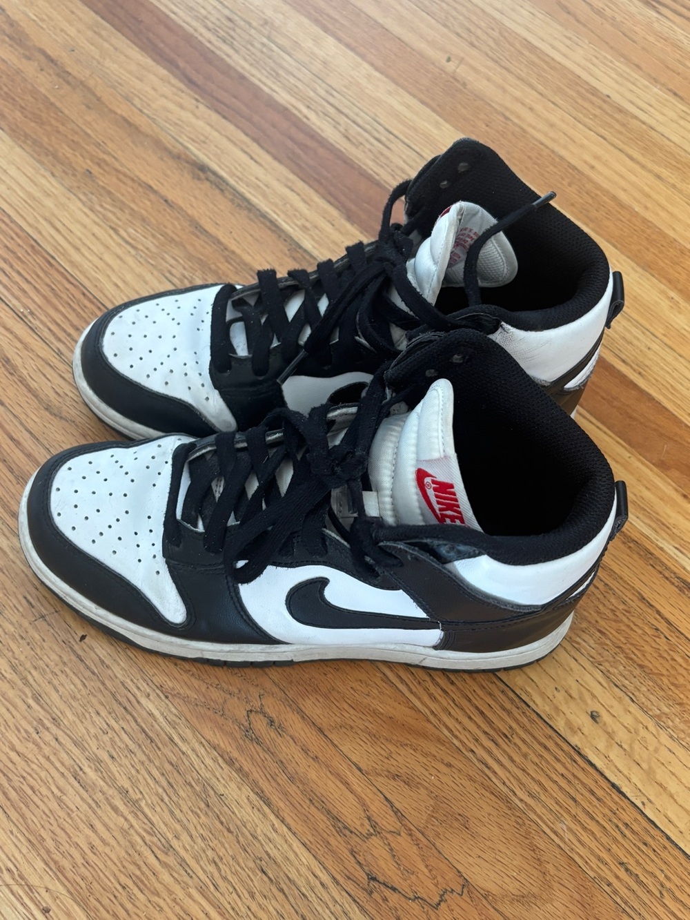 Nike Black and White Men’s Mid-Top Sneakers
